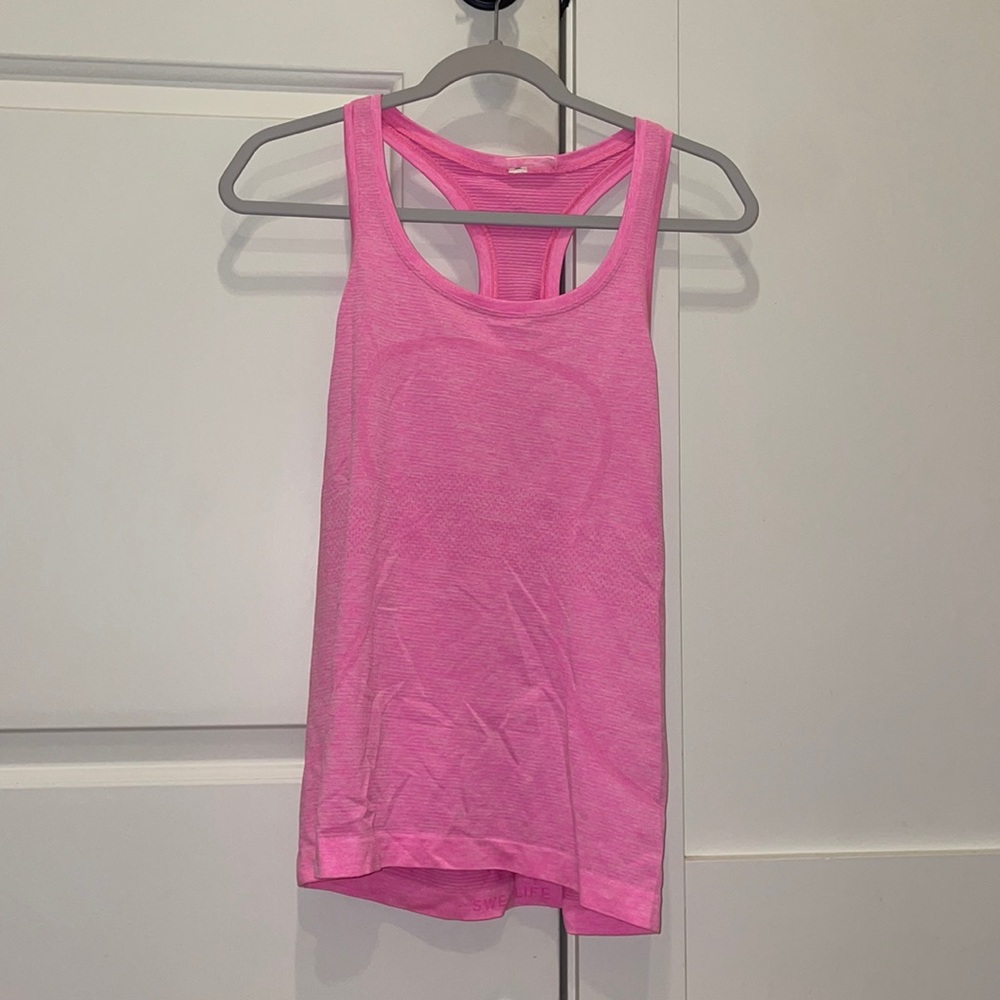 Lululemon tank top